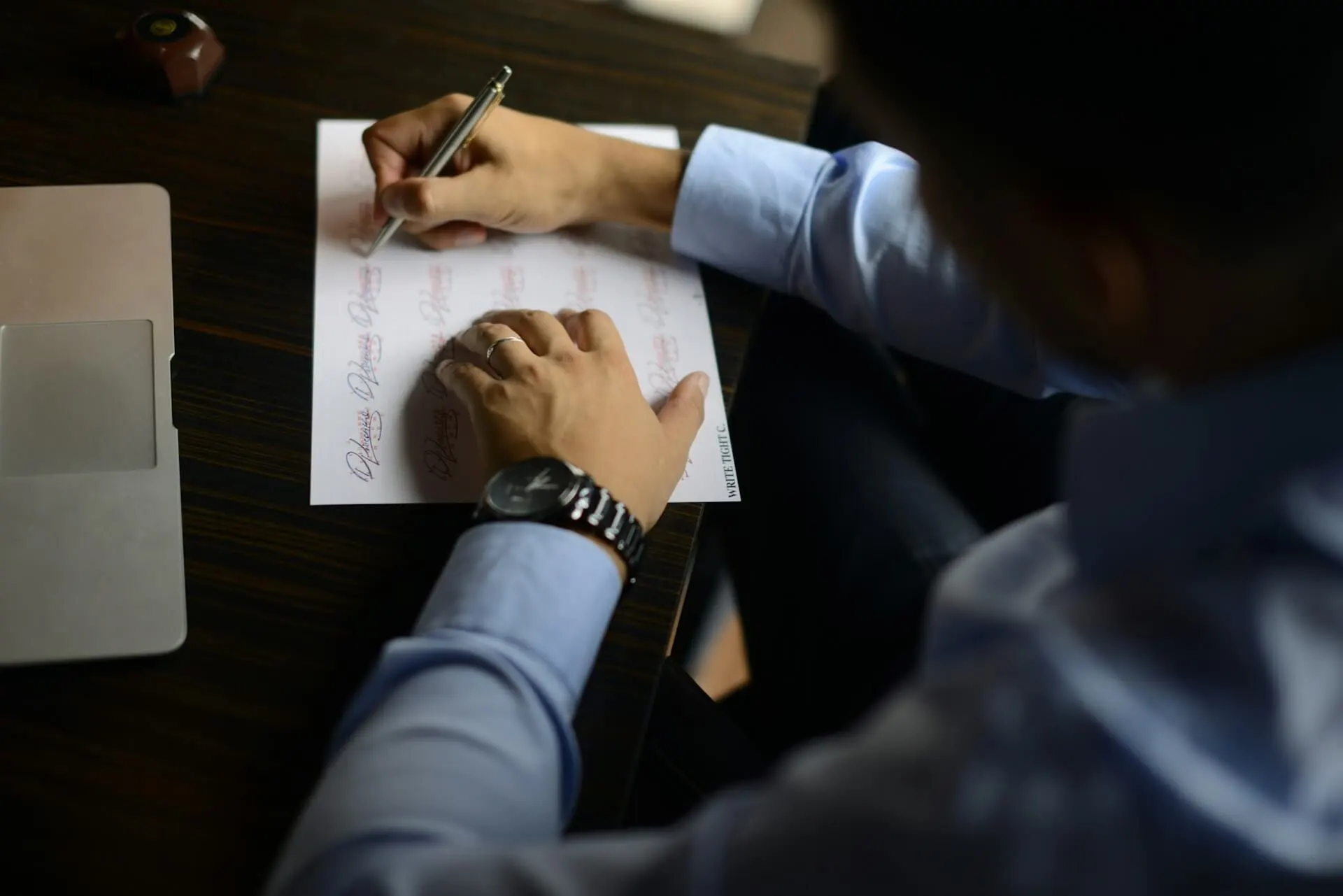 The best docusign alternatives for contractors and small businesses that are easy to use